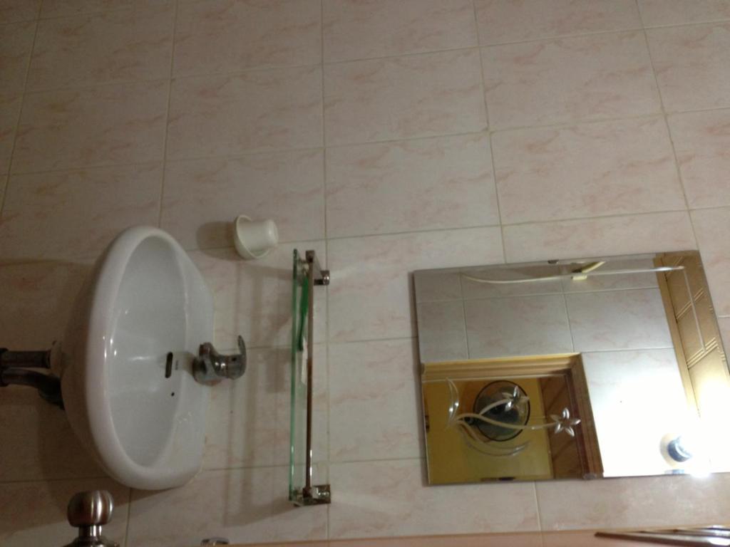 The Bright Lotus Guesthouse Phnom Penh Bagian luar foto