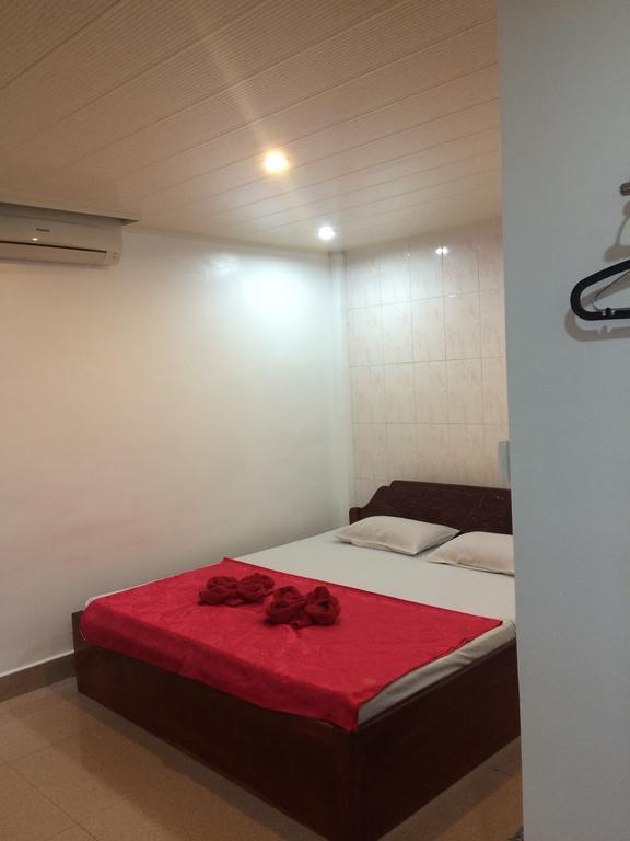 The Bright Lotus Guesthouse Phnom Penh Bagian luar foto